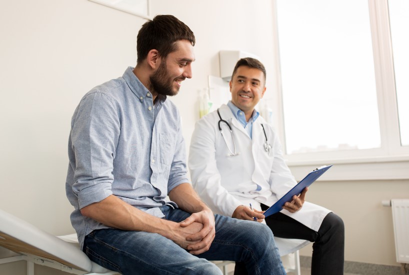 Man visits doctor about ED and discusses treatment options - GAINSWave